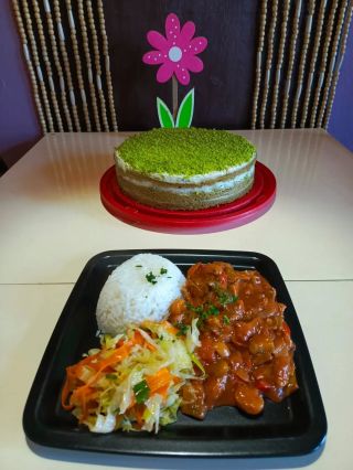 LÉČIVÉ ÚTERÝ 🙏 4.11. 10-15 VEGAN KULAJDA, SOTÉ SE ZELENINOU A PEKINGSKÝMI NUDLIČKAMI, RÝŽE, VEGANSKÝ MENTOLOVÝ DORT S...